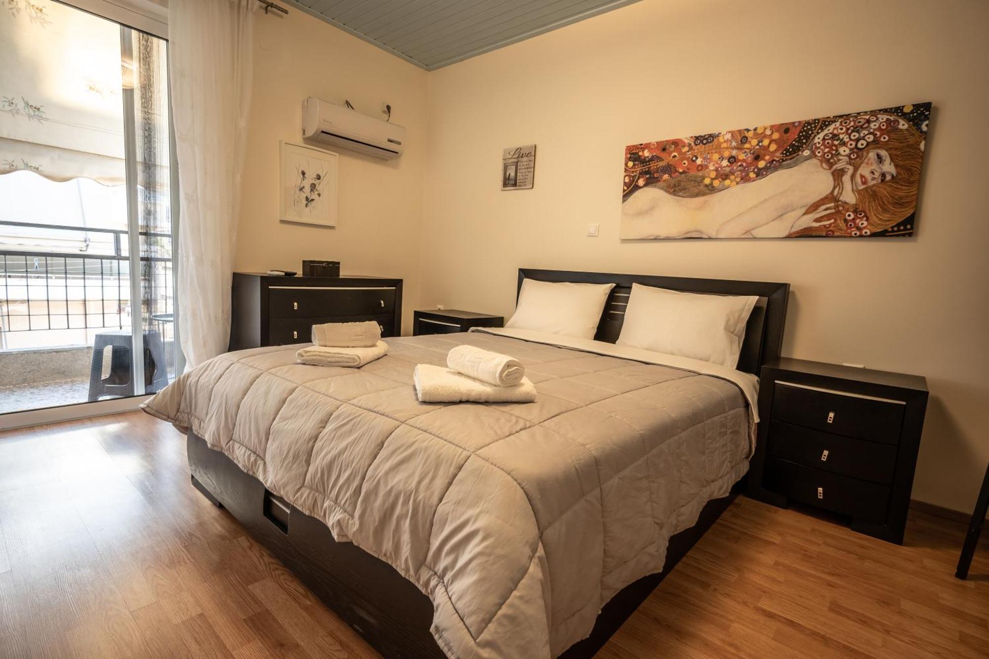 Central Escape Apartment Kalamata Exterior photo