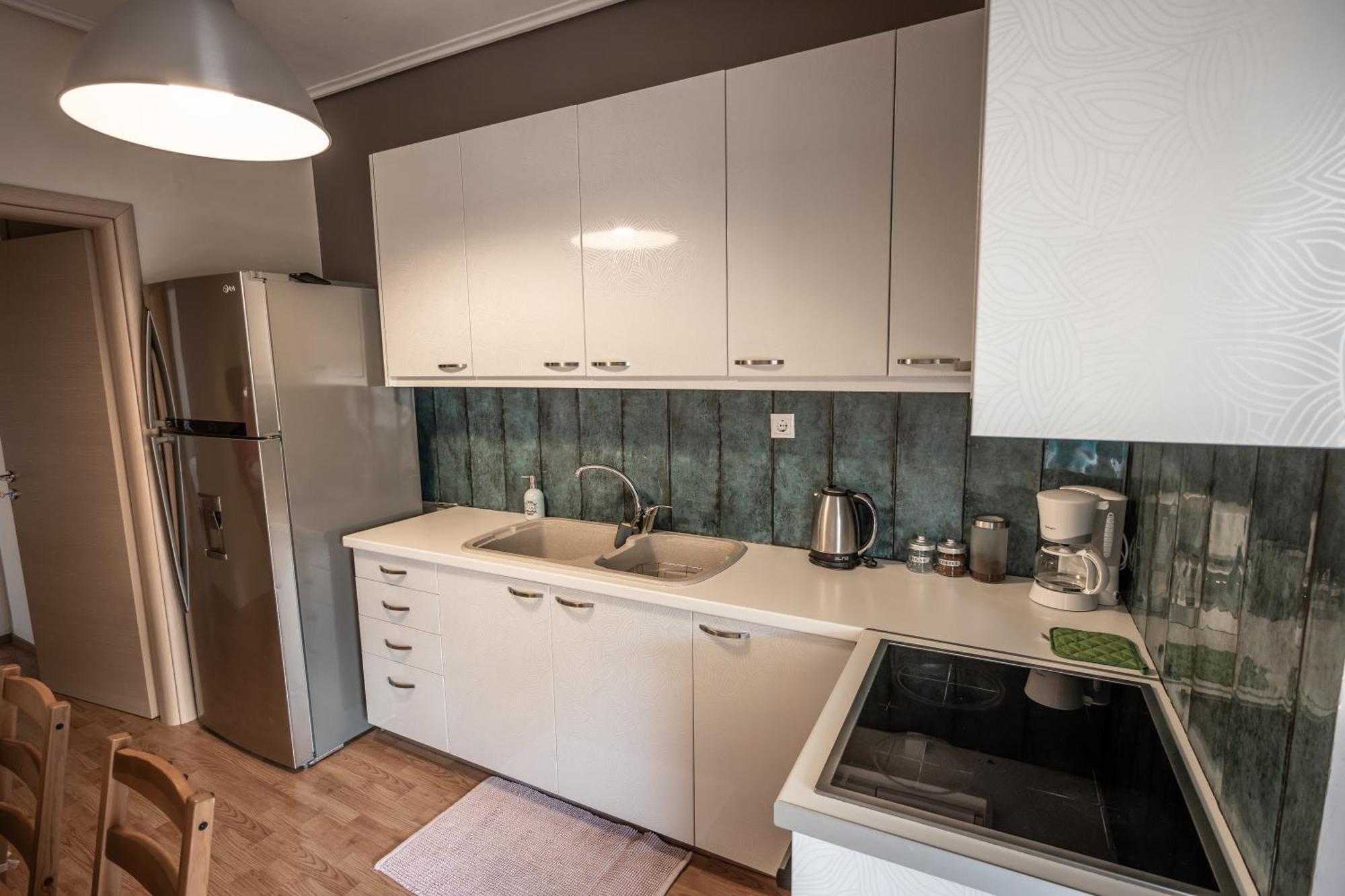 Central Escape Apartment Kalamata Exterior photo